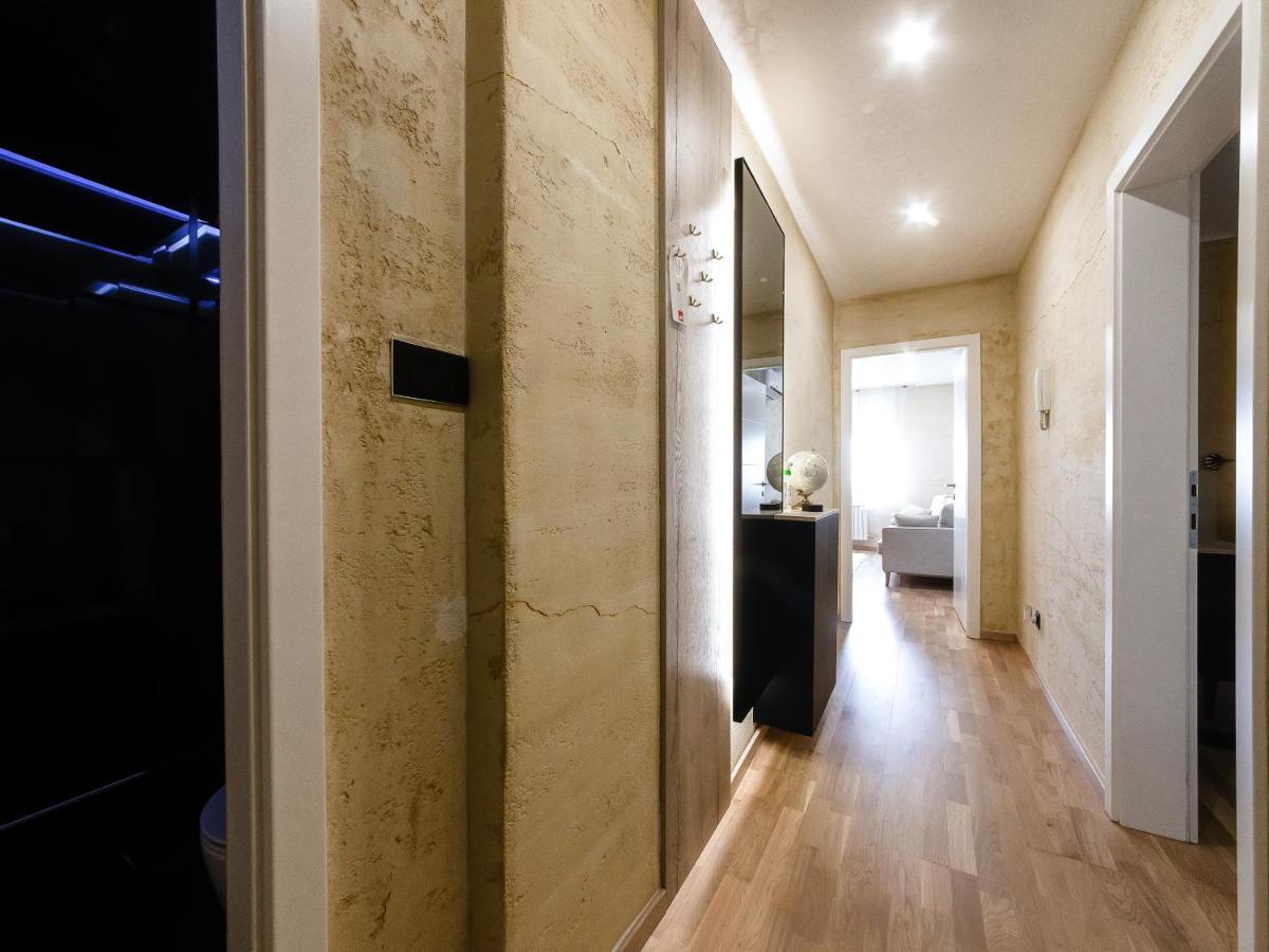 Apartman Stari Toranj II Lägenhet Vukovar Exteriör bild
